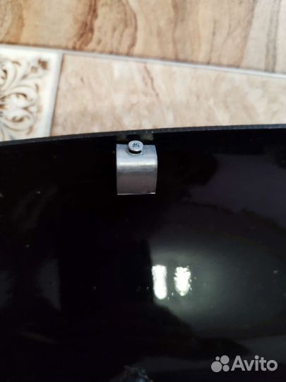 Дефлектор капота