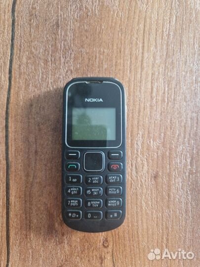 Телефон кнопочный Nokia