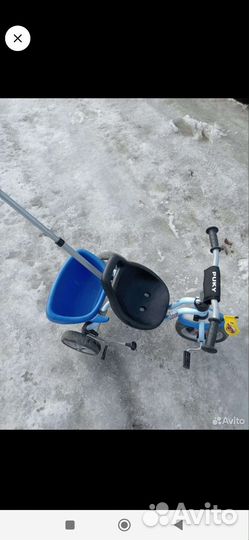 Велосипед трёхколёсный с родительской ручкой Puкy