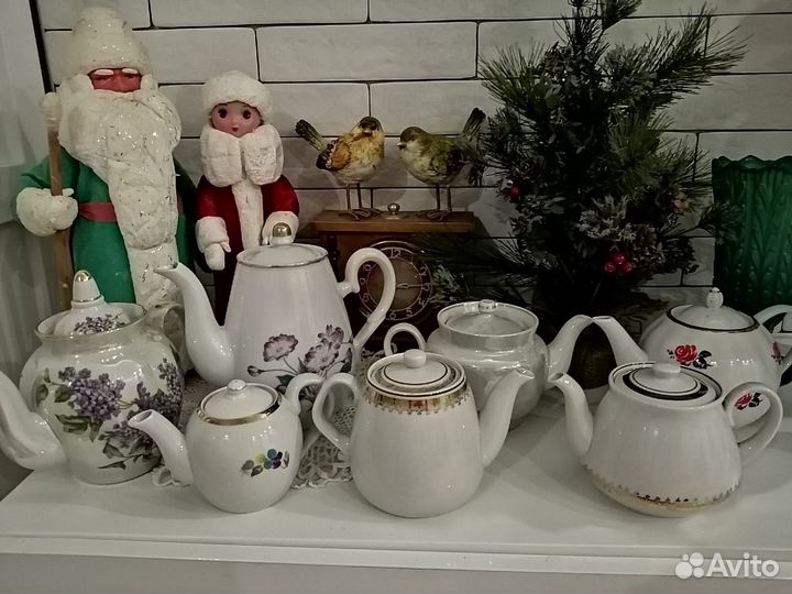 Чайники и сахарницы