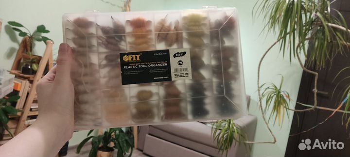 Набор ниток мулине бу с контейнером кремовые