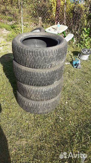 Goodyear Ultragrip 600 225/55 R17