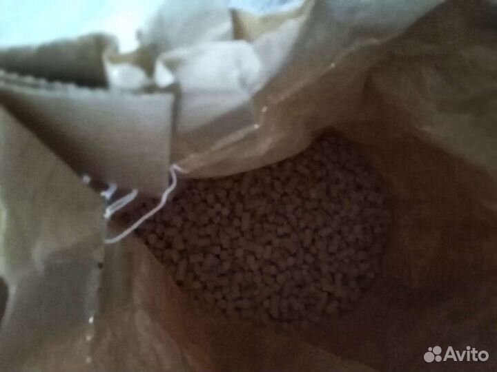 Древесный наполнитель для кошек