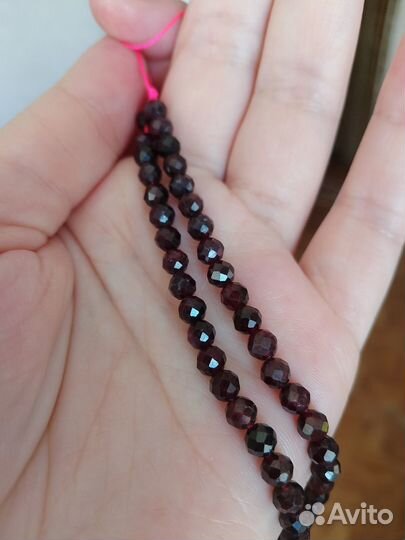 Гранат бусины