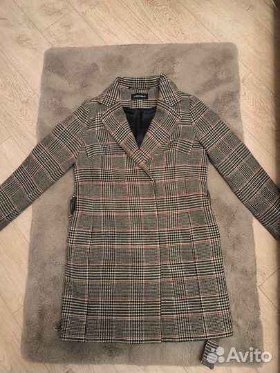 Пальто демисезонное 48