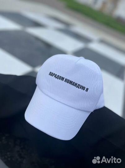 Печать на кепках, бейсболках, dft, шелкография