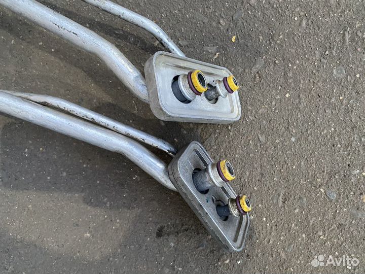 Трубка кондиционера на BMW X5 E70 X6 E71