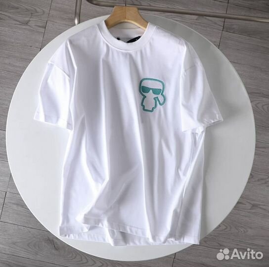 Футболка karl lagerfeld, карл лагерфельд