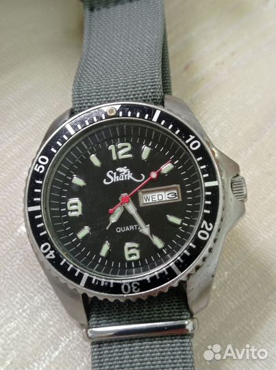 Shark(акула) винтажные, читаем описание