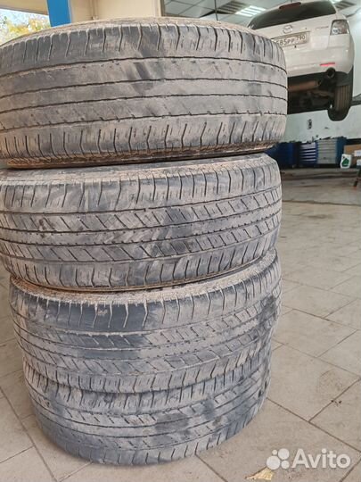 Bridgestone Dueler H/L 265/65 R17