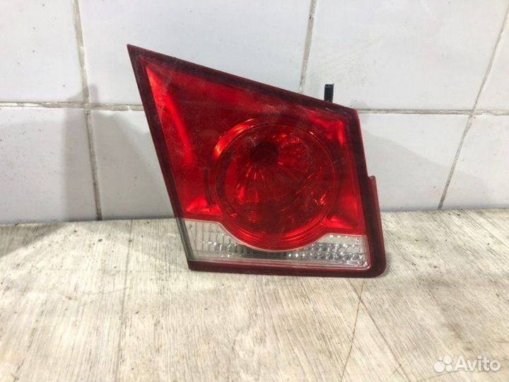 Фонарь задний левый Chevrolet Cruze 2009-2016