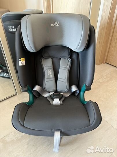 Автокресло 1/2/3 Britax Roemer advansafix M i-Size