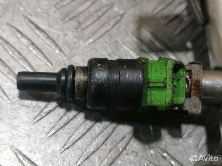 Форсунка двигателя C 203