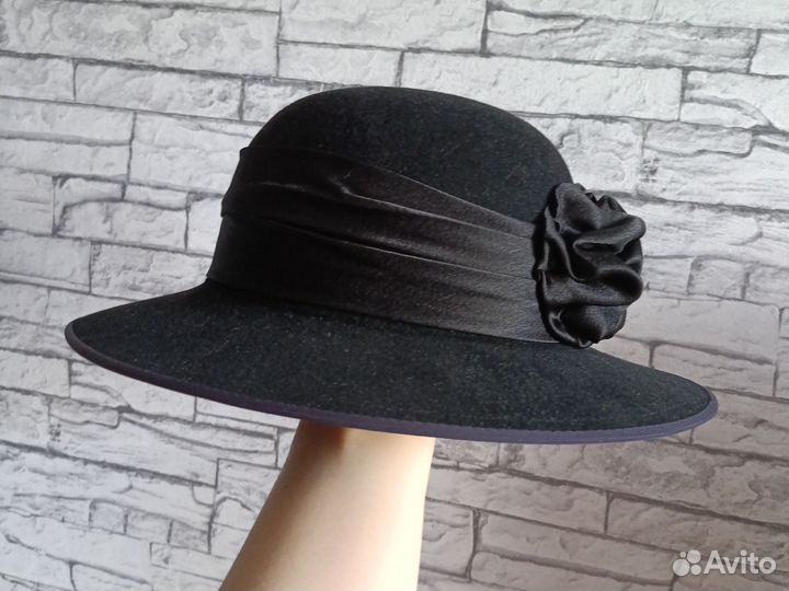 Женская шляпа фетровая с полями 58