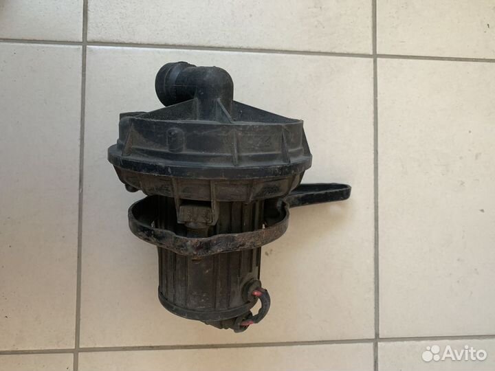 Насос воздушный Volkswagen Multivan