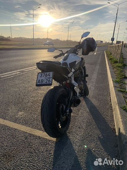 Yamaha MT 07 (FZ-07)