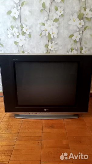 Телевизор LG 21FS4RG-TS