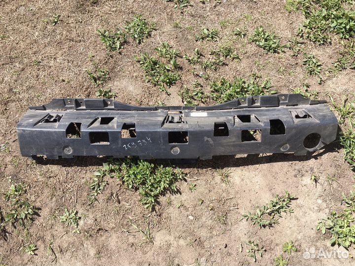 Кронштейн заднего бампера Citroen C4 Picasso