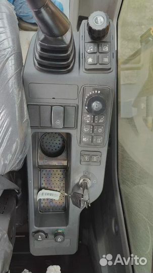 Гусеничный экскаватор LGCE (SDLG) E6210HNLC, 2023