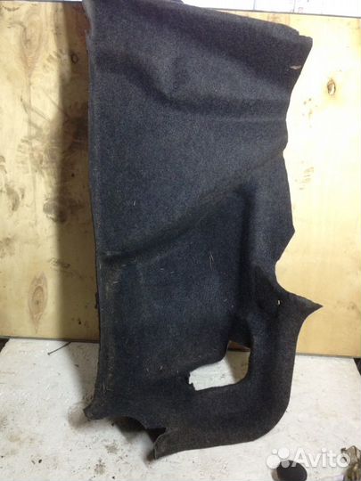 Обивка багажника- на Рено Меган 2