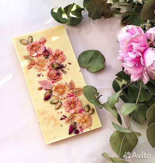 Плитки шоколада ручной работы