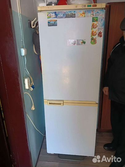 Холодильник бу