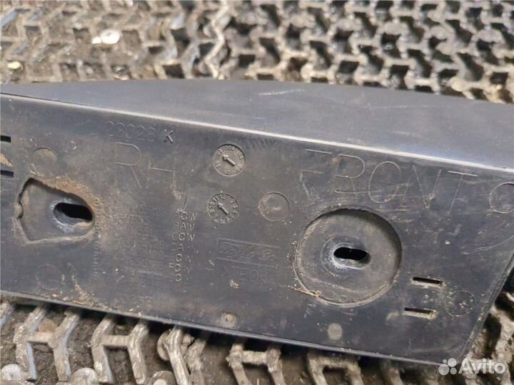 Рейлинг на крышу (одиночка) Ford Explorer, 2010