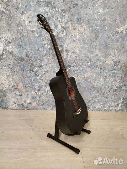 Гитара акустическая