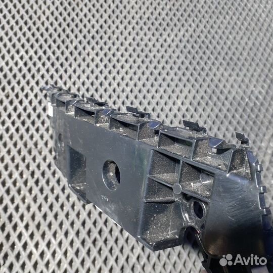 Крепление бампера переднее левое Chery Tiggo 4