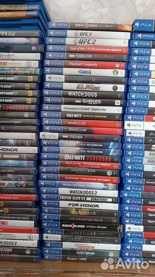 Геймпад голубой и оригинал диски на рс4 и рс5