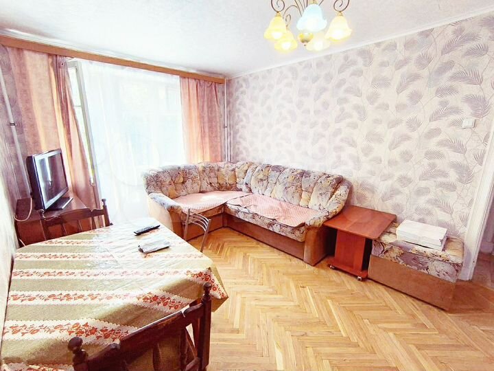 2-к. квартира, 43 м², 3/4 эт.