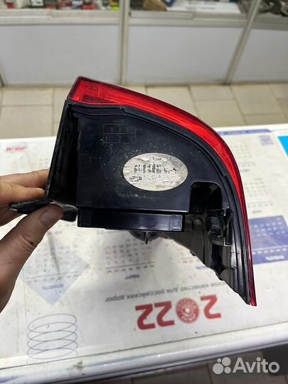 Задний правый фонарь Мерседес V класс