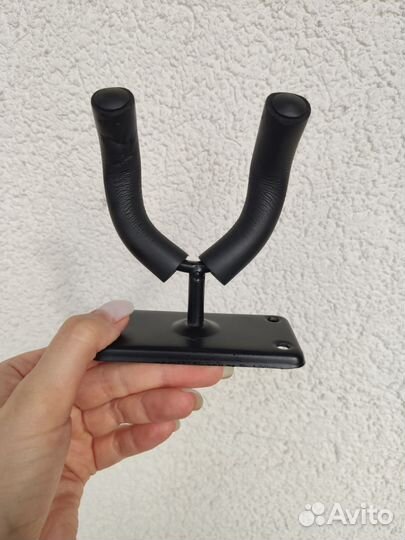 Держатель для гитары