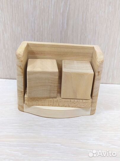 Вечный календарь из дерева