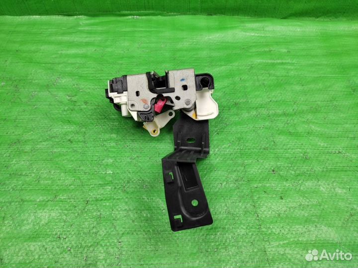 Замок пер. прав. двери 4 конт Dodge Caliber 06-11