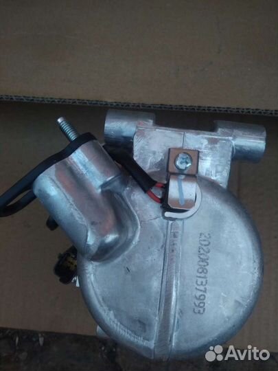 Peugeot-Citroen Компрессор кондиционера 9830148880