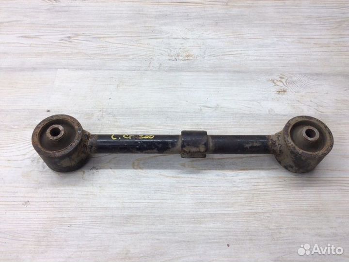 Тяга задняя продольная Toyota Land Cruiser 200