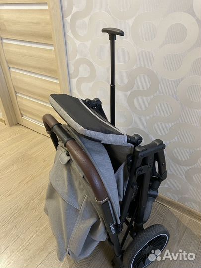 Коляска luxmom