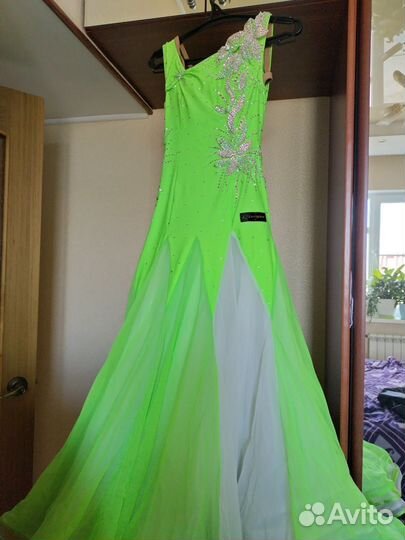 Платье для бальных танцев стандарт ю