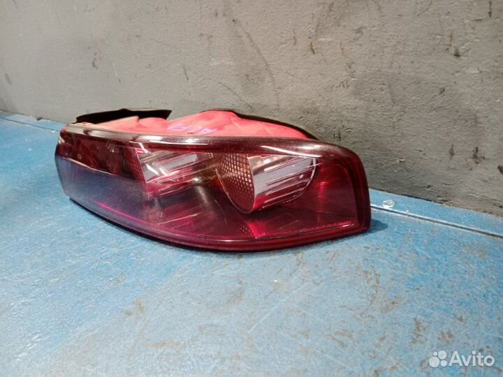 Фонарь правый Alfa Romeo 159