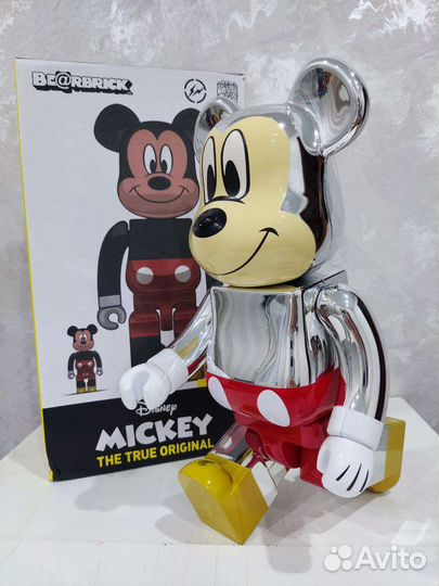 Мишка bearbrick 