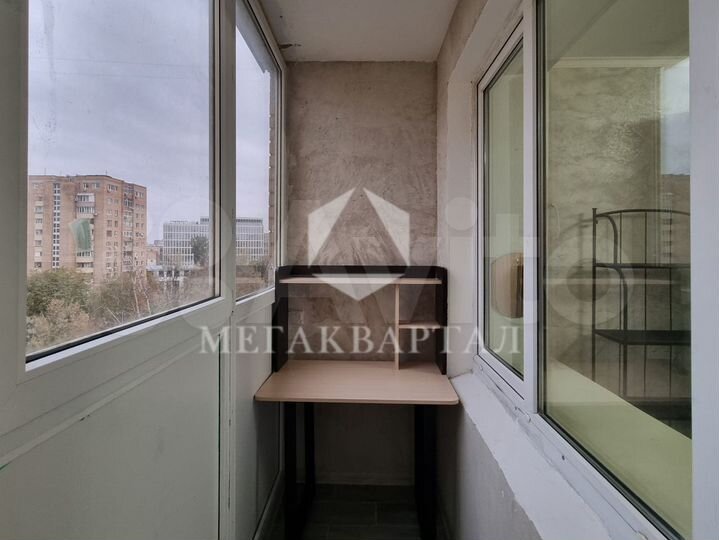 2-к. квартира, 55 м², 8/9 эт.