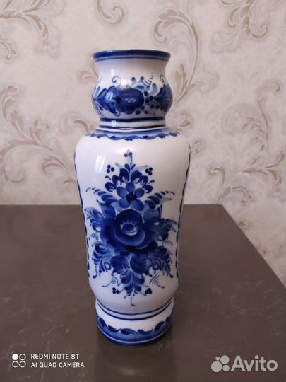 Ваза для цветов новая, фарфор Гжель