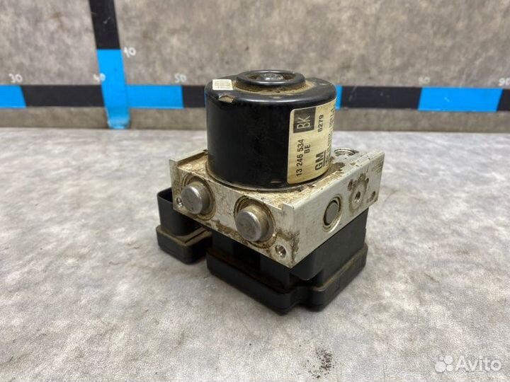 Блок ABS (насос) Opel Astra H 1.6 Z16XER