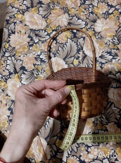 Корзина плетеная