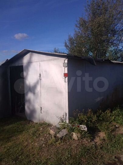 Дача 20 м² на участке 12 сот.