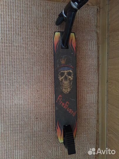 Трюковой самокат