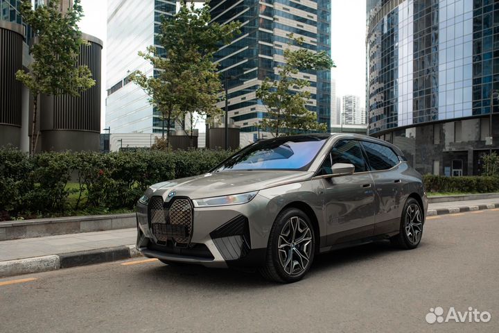 BMW iX AT, 2022, 9 900 км