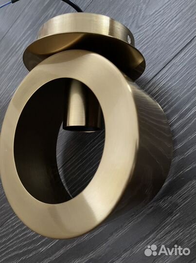 Настенный светильник бра