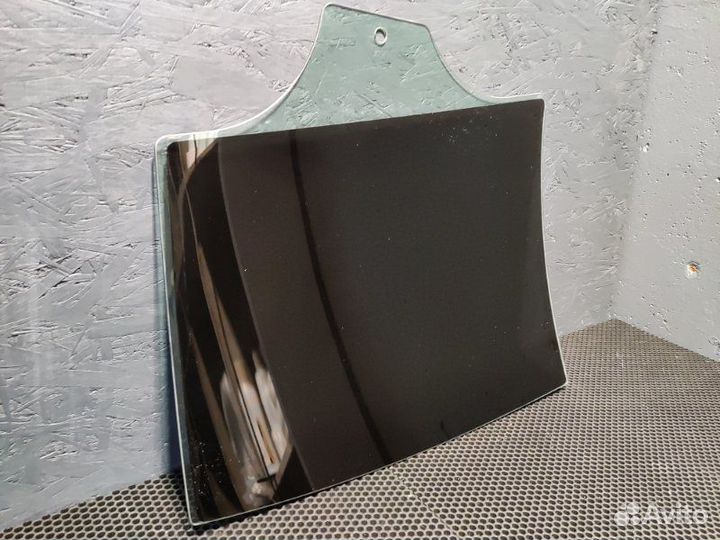 Стекло двери заднее правое Bmw 550Ix F10 N63 2010